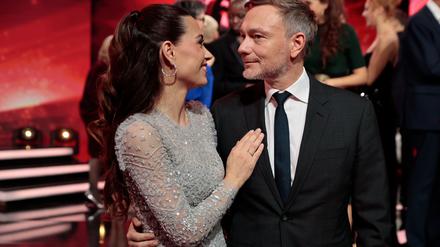 Christian Lindner mit Ehefrau Franca Lehfeldt. Die beiden erwarten ein Kind. (Archivbild)