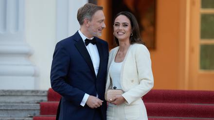 Lindner und Lehfeldt beim Staatsbesuch des Präsidenten der Französischen Republik in Deutschland. 