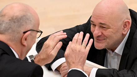 Ministerpräsident Dietmar Woidke (SPD) und Finanzminister Robert Crumbach (BSW).