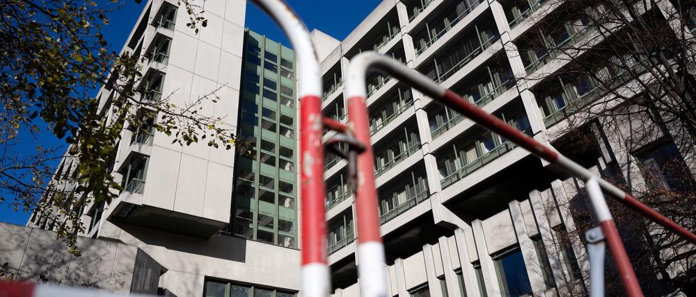 München: Gerichtsgebäude in der Nymphenburger Straße