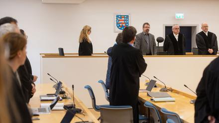 Das Landgericht verhängte zweimal lebenslang und sprach einen Angeklagten frei. (Archivbild) 