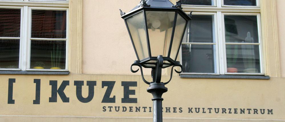 Das studentisches Kulturzentrum „Kuze“ sei laut Aussage des AStAs der Uni Potsdam zu einem „privaten Rückzugsraum einiger Weniger verkommen“.