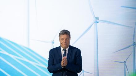 Robert Habeck (Bündnis 90/Die Grünen), Bundesminister für Wirtschaft und Klimaschutz, spricht während der KfW Kapitalmarktkonferenz.