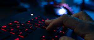 Betrüger versuchen das steigende Interesse an Kryptowährungen auszunutzen. (Symbolbild) 