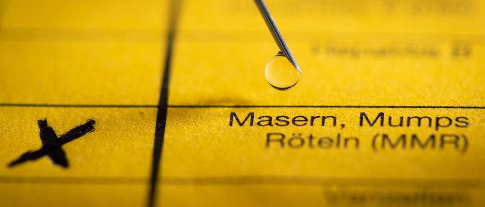 Die Stiko empfiehlt für die Masernimpfung jeweils eine Dosis im Alter von 11 und von 15 Monaten (Symbolbild).