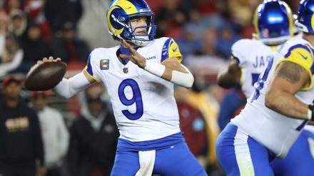Matthew Stafford (9) drehte gegen die San Francisco 49ers im vierten Viertel mit 160 Passing Yards auf.