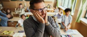 Studie: Perfektionismus kann gesund sein – wenn man an sich glaubt. Für die Studie wurde das Verhalten von 183 angehende Lehrkräfte während des Referendariats untersucht