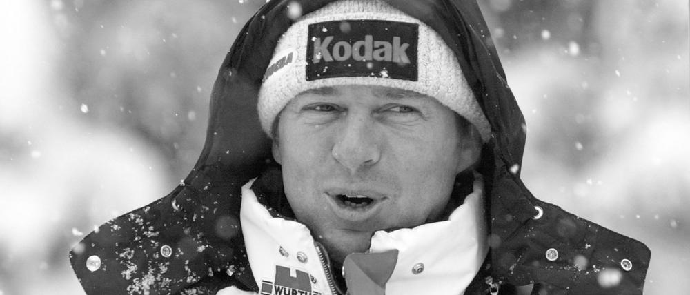 Der frühere Skisprungtrainer Wolfgang Steiert ist im Alter von 61 Jahren gestorben. 
