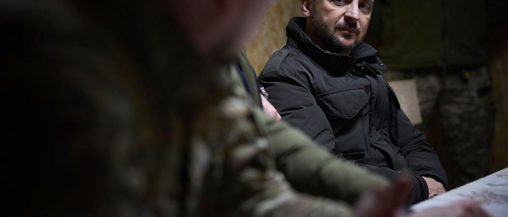 Die Ukraine will vor Verhandlungen über einen Waffenstillstand wissen, dass ihre Sicherheit garantiert wird. 