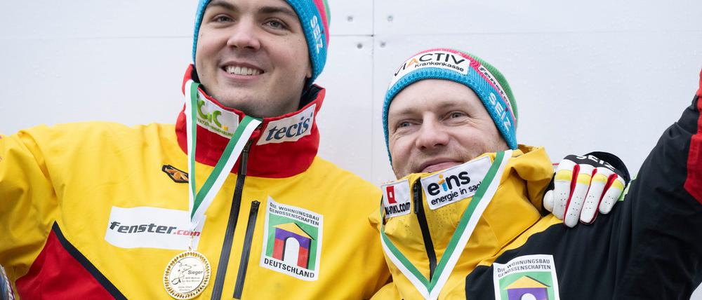  Simon Wulff (l) und Francesco Friedrich haben auch das zweite Rennen in Sigulda gewonnen. 