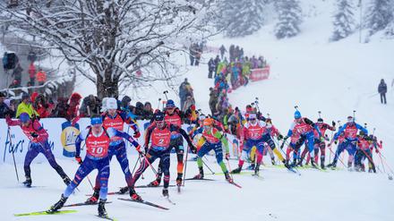 Die deutschen Biathleten schaffen erneut kein Staffel-Podest.