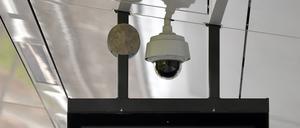 Die Videos von Kameras auf U-Bahnhöfen sollen 96 Stunden gespeichert werden.  