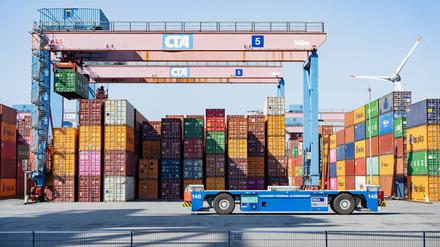 Container-Terminal Altenwerder im Hamburger Hafen.