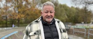 Murat Drayef, Streetworker von Gangway in seinem Heimatkiez, dem Märkischen Viertel