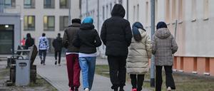 Knapp 7.800 Ausreisepflichtige lebten zur Jahresmitte in Brandenburg. (Symbolbild)