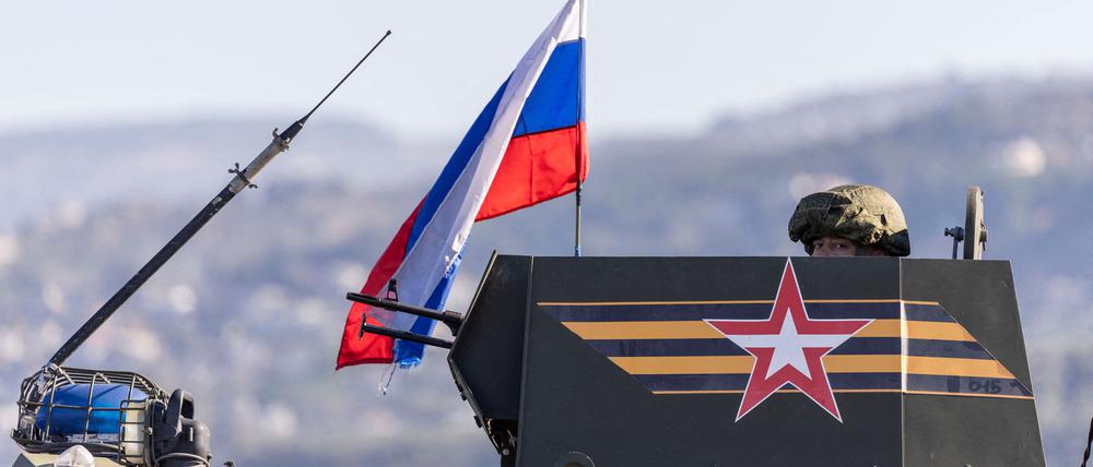Russland zieht sich aus Syrien zurück.  