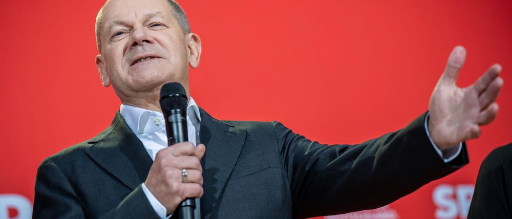 Was heißt Tünkram auf Hochdeutsch? Scholz liefert die Übersetzung.