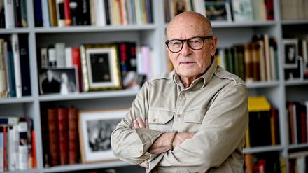Volker Schlöndorff ist einer der bekanntesten deutschen Regisseure - aber selbst er bekommt nach eigenen Angaben keine Finanzierung für Filmprojekte zusammen. (Archivbild)