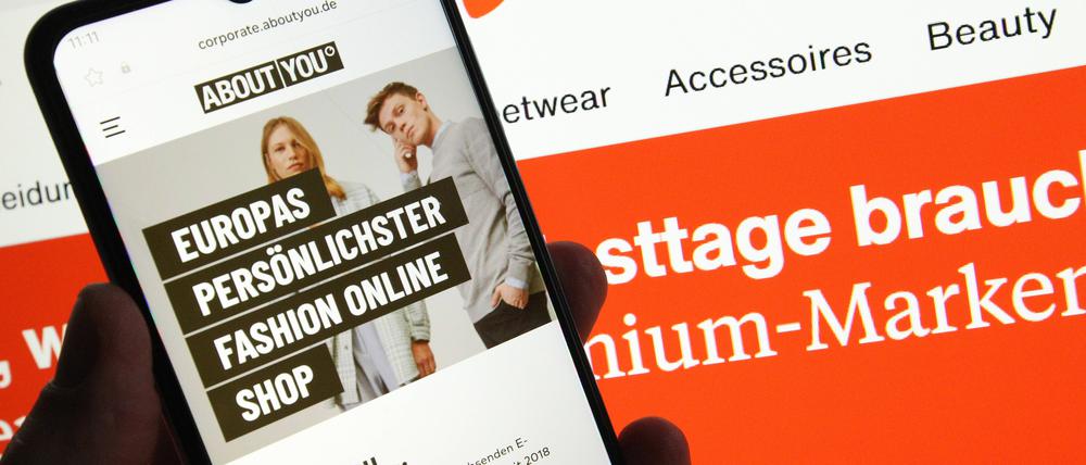 Der Berliner Online-Versandhändler Zalando hat den Hamburger Wettbewerber About You übernommen, der bislang zur Otto-Gruppe gehörte.