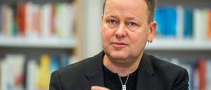„Was man da einmal mit der Kettensäge plattgemacht hat, wächst nicht wieder nach“, sagt der ehemalige Linken-Politiker Klaus Leder und warnt vor Kürzungen im Kulturetat. (Archivbild)