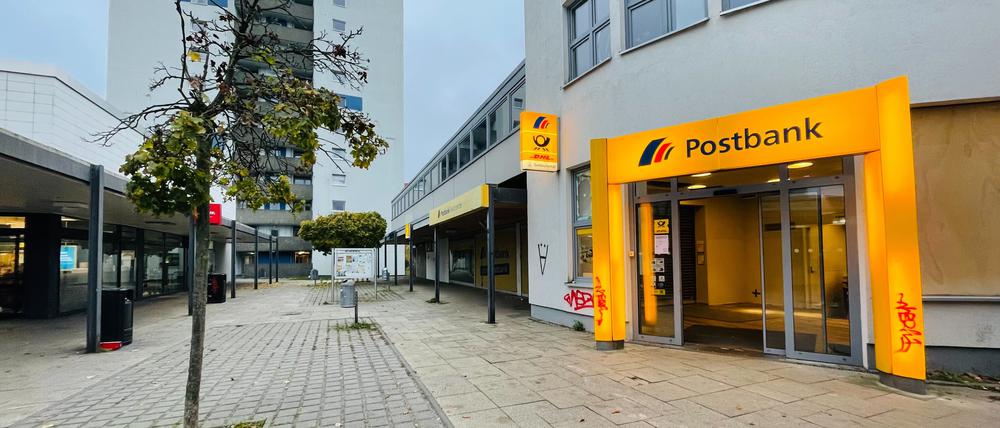 Postbank Falkenhagener Feld Spandau wird 2025 2026 geschlossen 
