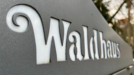 Das Restaurant "Waldhaus Zehlendorf" schließt zum 23. Dezember 2024. Seit 1902 gibt es das Restaurant in der Onkel-Tom-Straße. Jetzt gehen die Betreiber in Rente.