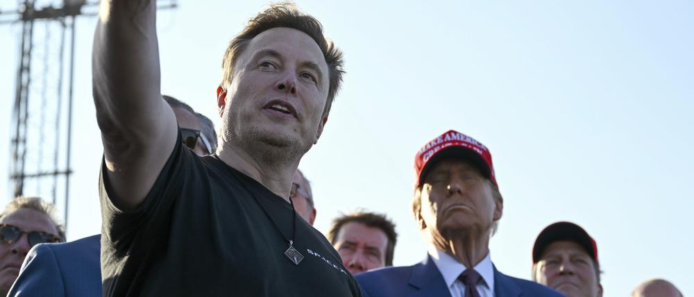 Berater Elon Musk (l.) mit dem designierten US-Präsidenten Donald Trump