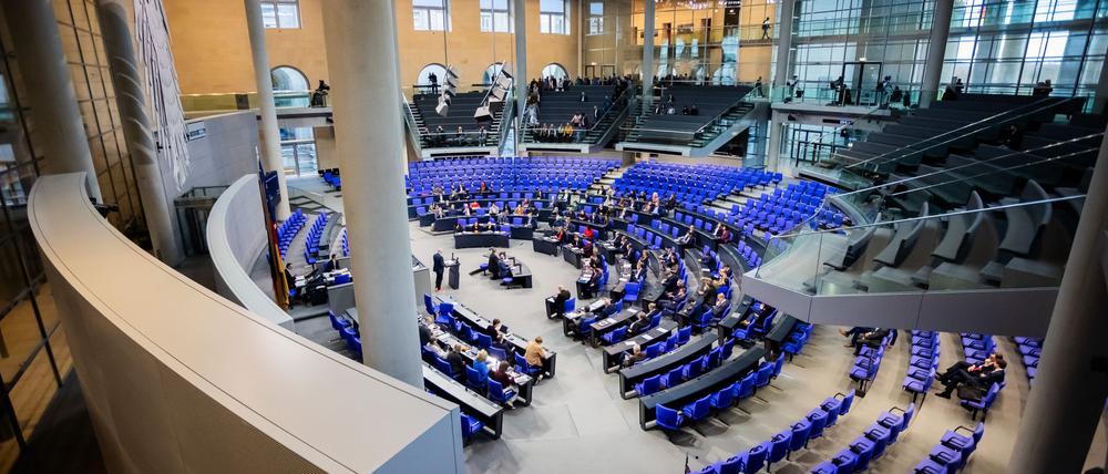 Nach dem Bundestag muss noch der Bundesrat der Finanzierung des Tickets für 2025 zustimmen.
