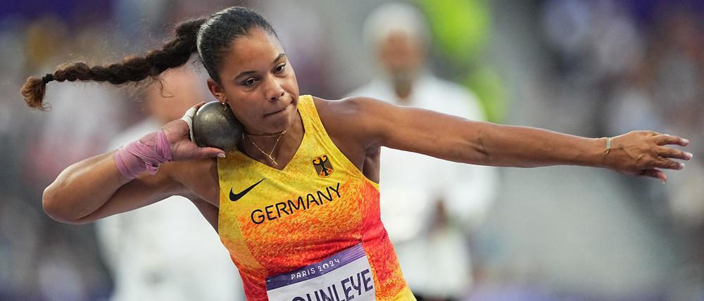 Die deutsche Leichtathletik um Kugelstoß-Olympiasiegerin Yemisi Ogunleye soll für das kommende Jahr deutlich weniger Geld vom Bund bekommen.
