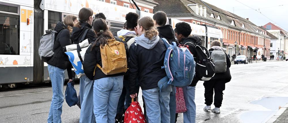 Eigentlich gibt es bereits zu wenige Jugendclubs in Potsdam - nun sollen drei bis vier geschlossen werden.