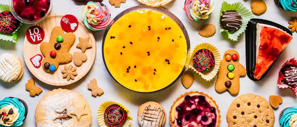 Süßigkeiten sind verführerisch, aber ungesund.