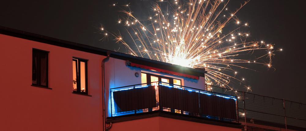 Mancher Feuerwerkskörper geht daneben.