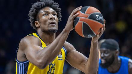 David McCormack kassiert mit Alba Berlin die nächste Niederlage. 