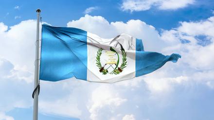 Guatemalas Behörden haben mindestens 160 Minderjährige vom Gelände einer ultraorthodoxen jüdischen Sekte geholt und in Sicherheit gebracht. 