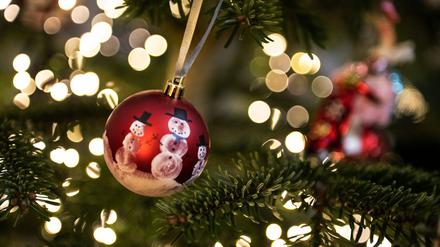 Hilfetelefone erwarten über die Weihnachtsfeiertage eine teils deutliche Zunahme der Anrufe.