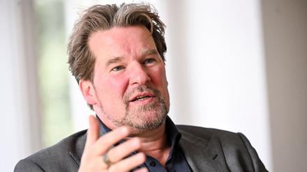 CDU-Fraktionschef Dirk Stettner fordert, die Kosten für die Gefüchtetenunterbringung in Großunterkünften zu drücken. (Archivfoto)