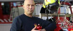 Weihnachtsengel Feuerwehrmann Andy Hertel von der Berufsfeuerwehr Potsdam.