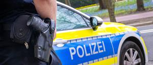 In Bremerhaven nimmt die Polizei einen Mann nach einer Drohung gegen den Weihnachtsmarkt fest.