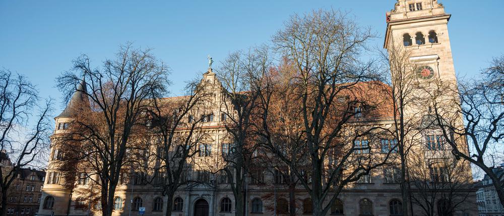 Ein Jäger erschießt grundlos einen Hund und erhält dafür eine Haftstrafe. (Archivbild)