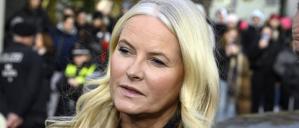 Die norwegische Kronprinzessin Mette-Marit hat jetzt in einem Interview deutlich gemacht, wie die Skandale rund um Marius Borg Høiby sie und die königliche Familie belasten.