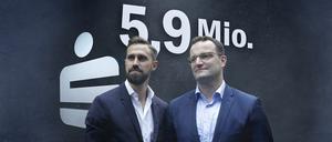 Jens Spahn und sein Ehemann Daniel Funke (l.)