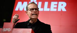Der Berliner SPD-Bundestagsabgeordnete und ehemalige Regierende Bürgermeister Michael Müller sieht die Landes-SPD auf keinem guten Weg. (Archivbild)