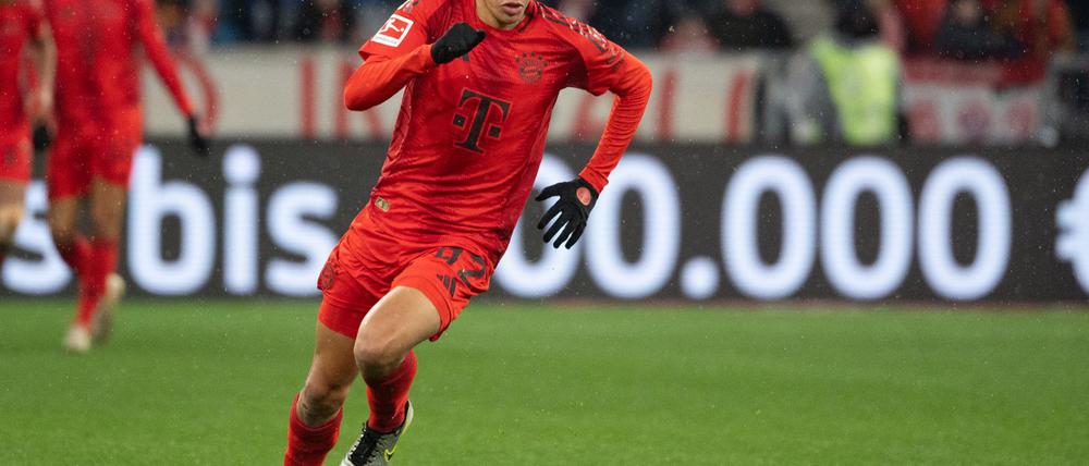 Immer Volldampf: Bayern-Star Jamal Musiala wird 2025 ständig in Aktion sein.