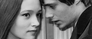 Olivia Hussey and Leonard Whiting, die in Franco Zeffirellis Drama „Romeo und Julia“ von 1967. 