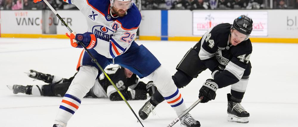Leon Draisaitl leitete die Führung für Edmonton ein, verlor mit den Oilers aber noch.