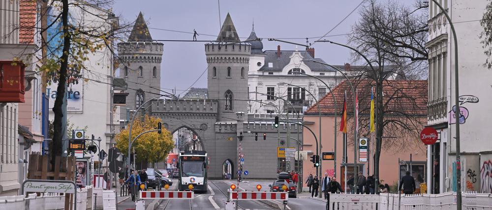 In der Friedrich-Ebert-Straße sind noch Restarbeiten zu erledigen.