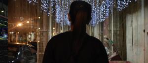Gemeinschaftsarbeit: Kiri Dalena schuf zusammen mit Ben Brix die Video-Installation „Walang Masulingan“, 2024.