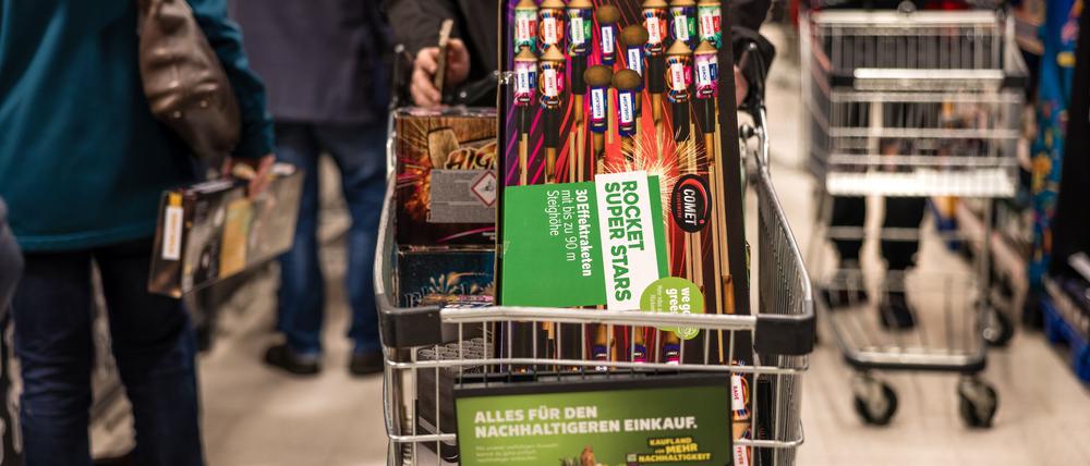 Der Verkauf von Silvesterfeuerwerk hat begonnen.
