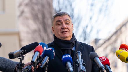Präsident und Spitzenkandidat Zoran Milanovic hat die erste Runde der Präsidentschaftswahlen gewonnen.