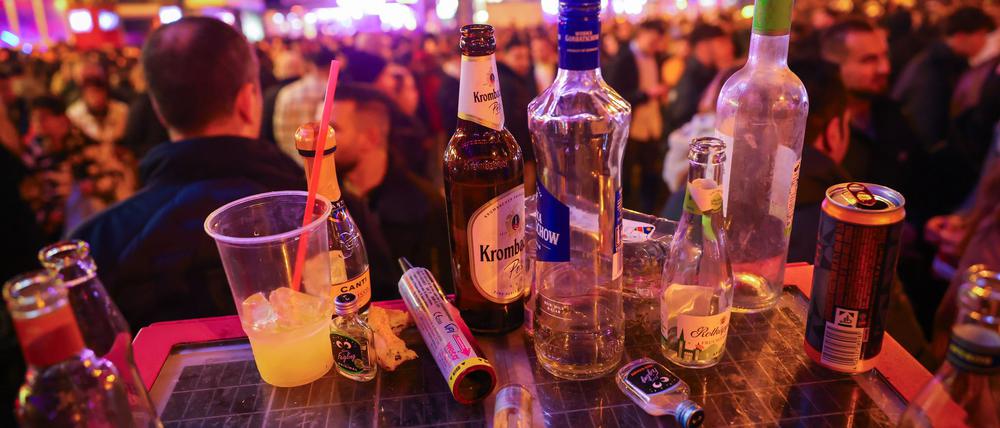 Silvesternächte sind oft von alkohollastig. (Archivbild)